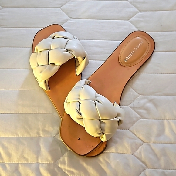 Marc Fisher size 7.5 - Picture 4 of 6